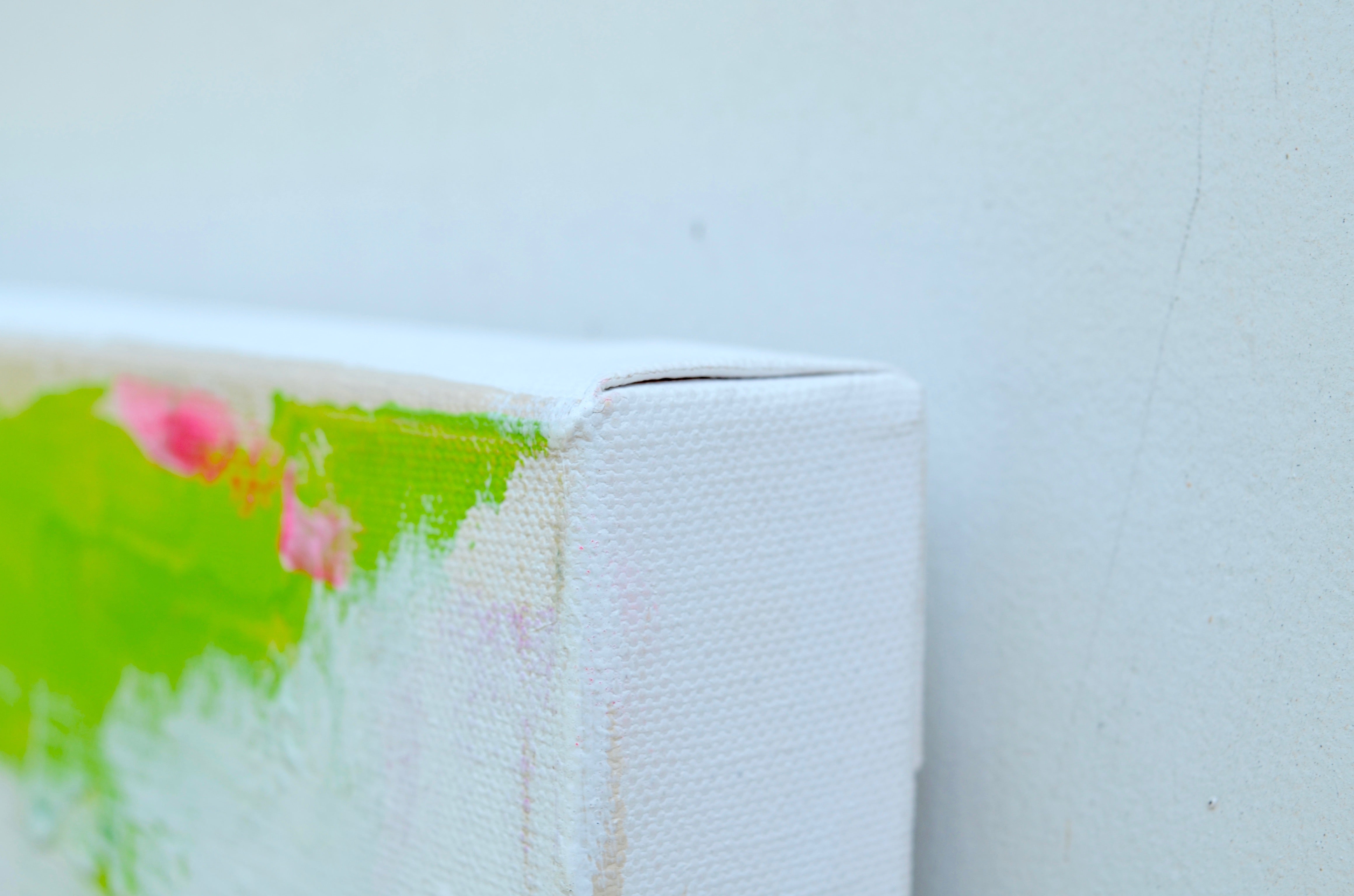 A Big Chill of White And...